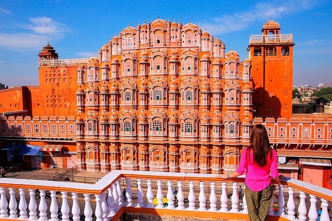 The Pink City Escape: Discover Jaipur in Style - Image 2