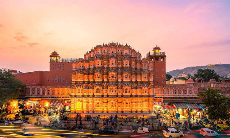 The Pink City Escape: Discover Jaipur in Style - Image 6